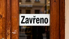 Obchodníci i zákazníci pocítí nečekané změny kvůli státnímu svátku